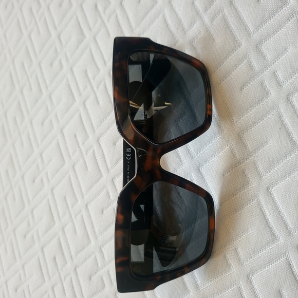 Versace Sunglasses Modern Design New.. main image 6